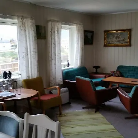 Holiday home Elfridastua *